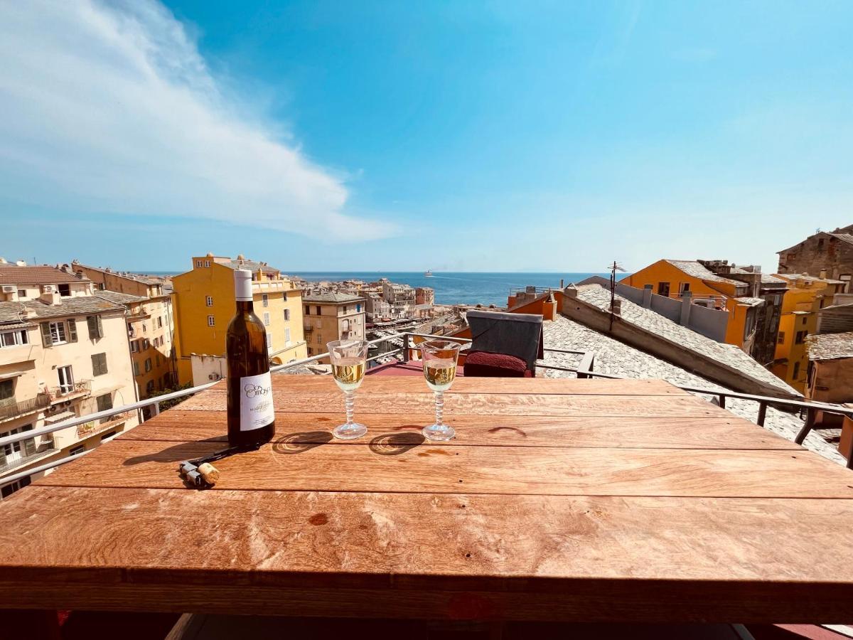 Pepites Bastiaises Vatta Appartement Roof Top Jacuzzi Vue Vieux Port Bastia  Ngoại thất bức ảnh